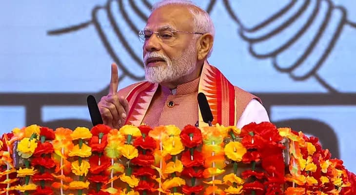 বিশ্বকে আজ নেতৃত্ব দিচ্ছে ভারত: নরেন্দ্র মোদি
