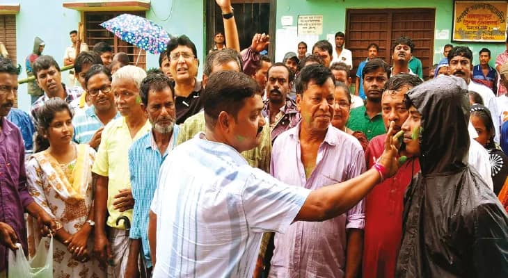 সমবায়ে বিনা প্রতিদ্বন্দ্বিতায় জয়ী তৃণমূল সমর্থিত প্রার্থীরা