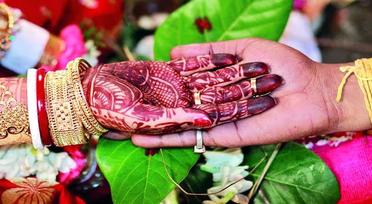 রূপশ্রী প্রকল্পে টাকা হাতাতে ভুয়ো আবেদন, ধরলেন জয়েন্ট বিডিও