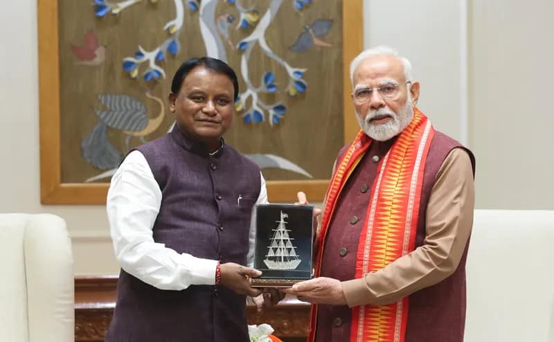 প্রধানমন্ত্রী নরেন্দ্র মোদীর সঙ্গে সাক্ষাতে ওড়িশার মুখ্যমন্ত্রী মোহনচরণ মাঝি