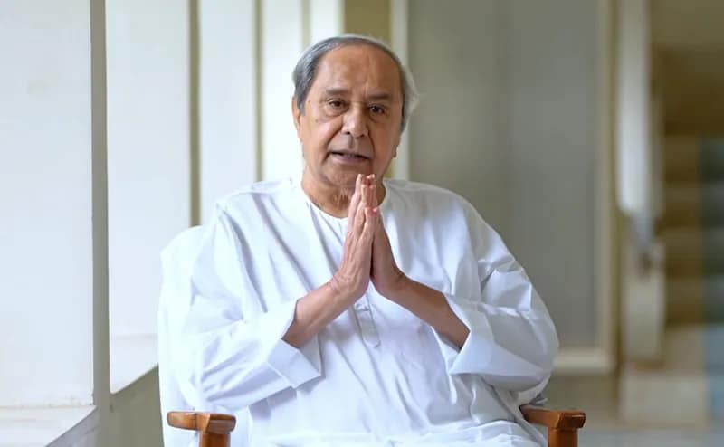 মুম্বইয়ে চিকিৎসা শেষে ভূবনেশ্বরের বাসভবনে ফিরলেন ওড়িশা বিধানসভার বিরোধী দলনেতা নবীন পট্টনায়েক