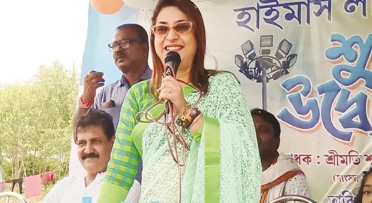 ৩টি হাইমাস্ট লাইটের উদ্বোধন শতাব্দীর