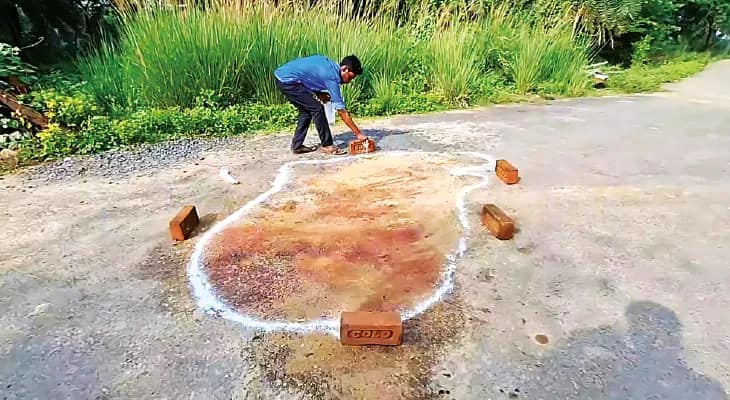 ত্রিকোণ প্রেমের জেরে সাঁইথিয়ায় তৃণমূলের অঞ্চল সভাপতি খুন! প্রেমিকা ও সন্দেহভাজন যুবক সহ তিনজনকে জিজ্ঞাসাবাদ