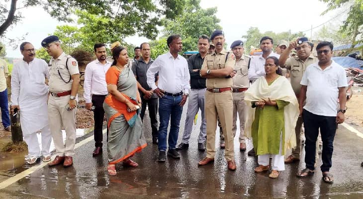 মুখ্যমন্ত্রীর নির্দেশ, খানাকুলে নবান্নের কর্তারা