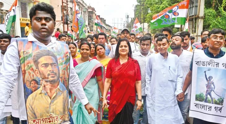 পূর্ব বর্ধমানে তৃণমূলের দুই গোষ্ঠীর ক্ষমতা জাহির, চর্চা দলের অন্দরেই