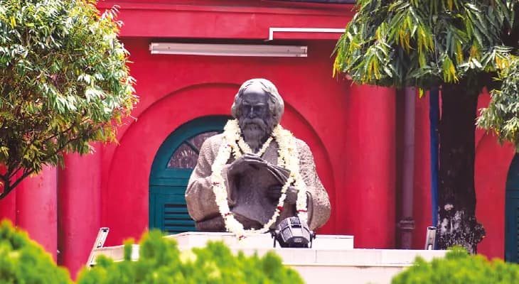 দিগনগরে ছড়িয়ে রবীন্দ্রকাব্যের মণিমুক্তো