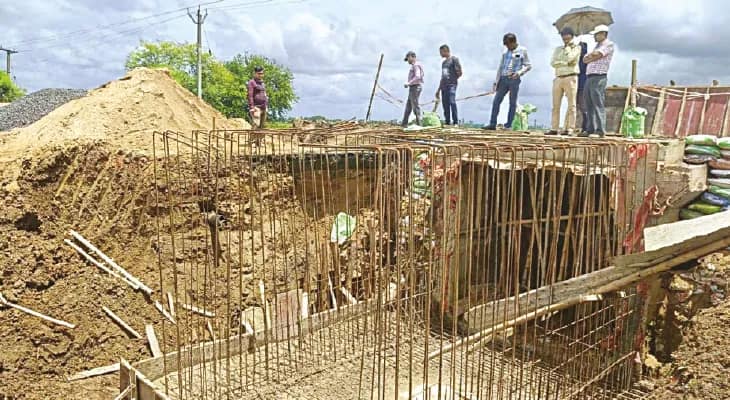 টাকা দিচ্ছে না কেন্দ্র, কাটোয়ায় জলজীবন মিশনের কাজ থমকে