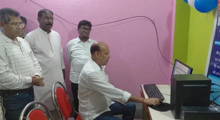 উলুবেড়িয়ায় কম্পিউটার প্রশিক্ষণ কেন্দ্রের উদ্বোধন