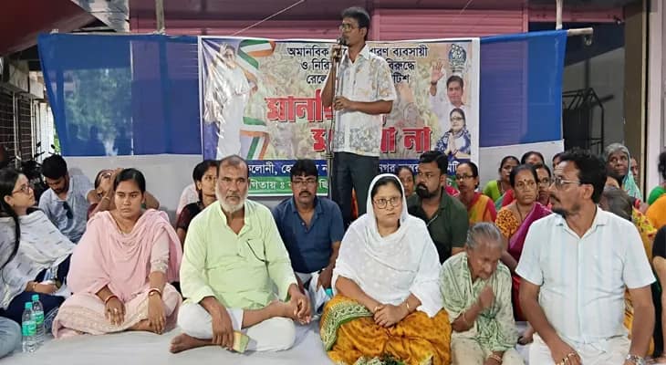 কদম্বগাছির রেল কলোনি থেকে উচ্ছেদ রুখতে রেলকে চিঠি জেলাশাসকের