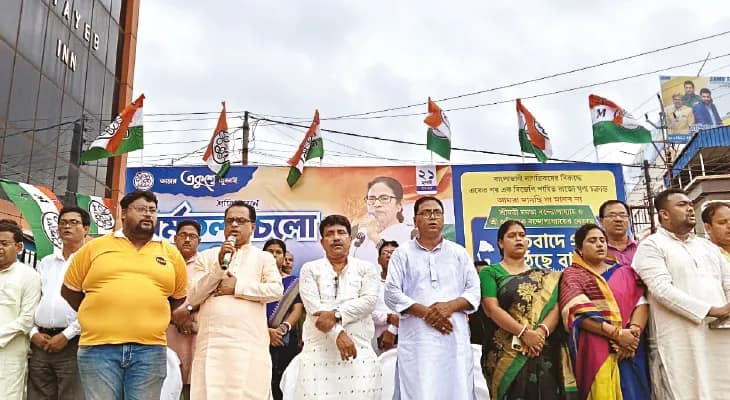 ২১ জুলাইয়ের সমর্থনে কাঁথিতে প্রস্তুতি সভায় ভিড় উপচে পড়ল