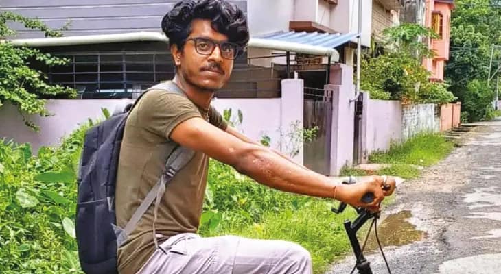 ডাকাত সন্দেহে গ্রেপ্তারের পর ছেড়ে যায় প্রেমিকা, মিথ্যা মামলায় ফাঁসানোর অভিযোগ, সুইসাইড নোটে ওসিকেই দোষারোপ করলেন মৃত যুবক