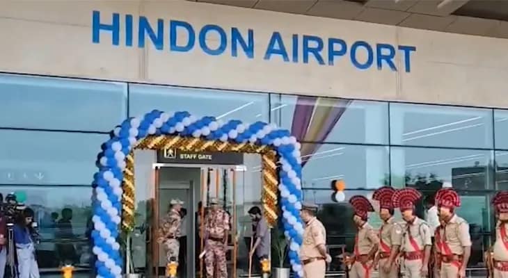 গাজিয়াবাদের হিন্ডন বিমানবন্দরে আজ থেকে চালু হল বাণিজ্যিক উড়ান পরিষেবা