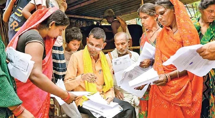 প্রান্তিক মানুষের ভোটাধিকার হরণের চক্রান্ত