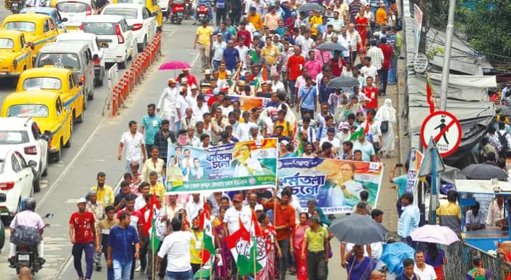 সচল শহর, সন্তুষ্ট হাইকোর্ট, একুশে ফুল মার্কস লালবাজারের