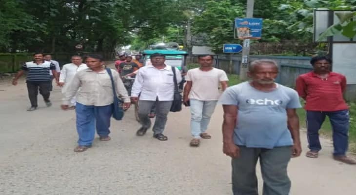 আড়ষায় পুলিসের মারে যুবকের মৃত্যুর অভিযোগ ঘিরে ১২ ঘণ্টা বন্‌঩ধের ডাক