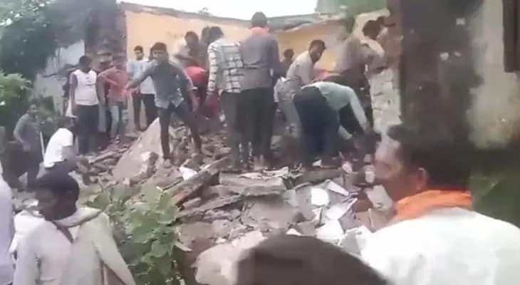 ক্লাস চলাকালীনই ভেঙে পড়ল স্কুলের ছাদ! মৃত্যু ৭ ছাত্রের, জখম ১৫-র বেশি
