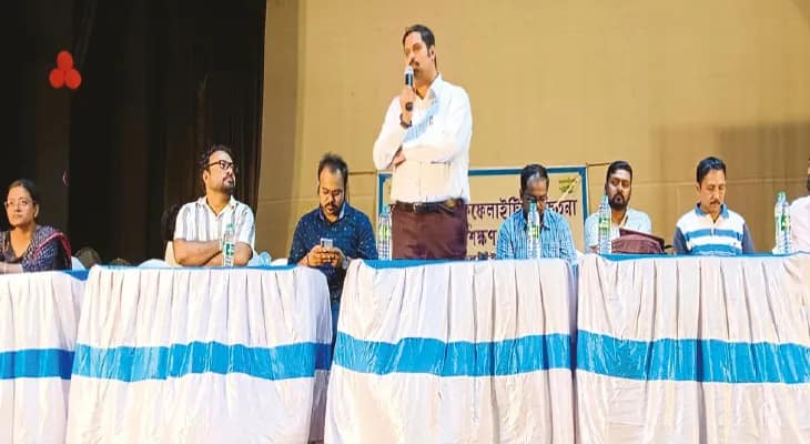 জেই রুখতে মাইকিং, লিফলেট বিলি, আশাকর্মীদের নিয়ে বৈঠক