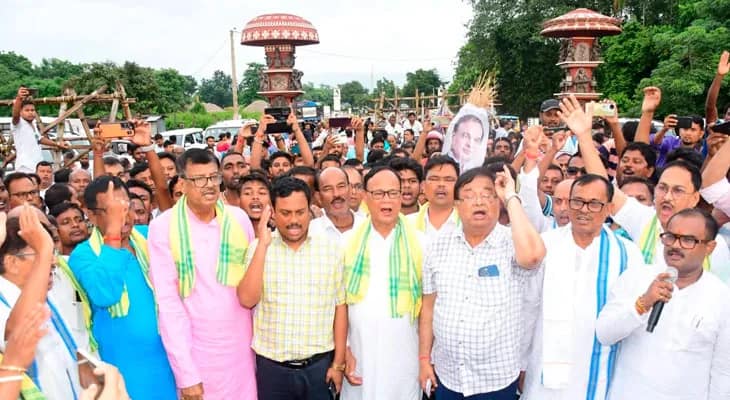 অসম-বাংলা সীমানার জোড়াইতে এনআরসি বিরোধী আন্দোলনে একজোট কোচবিহারের তৃণমূল নেতৃত্ব