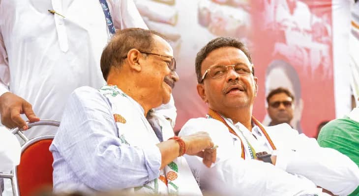 ‘ওড়িশা-বাংলার নিবিড় সম্পর্ক ছিল, বিজেপি এসে ঘৃণার রাজনীতি করছে’, নানুরে শহিদ দিবসে এসে বললেন ফিরহাদ হাকিম