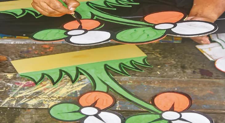 বাঙালি হেনস্তা ইস্যুতে পথে নামার উদ্যোগ  তৃণমূলের রানাঘাট সাংগঠনিক জেলার