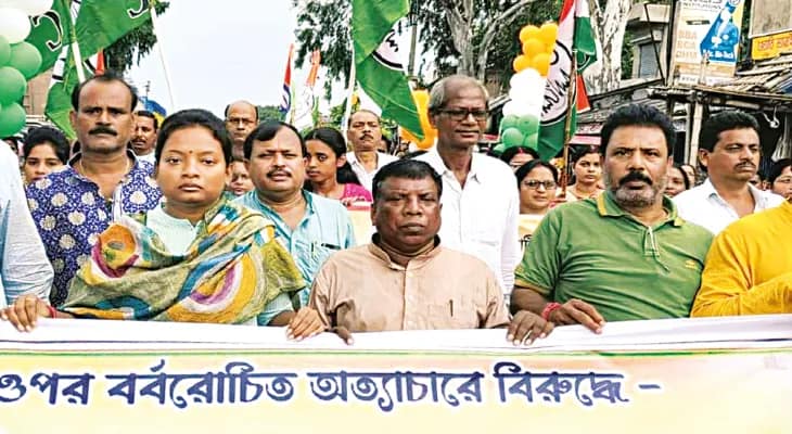 বাংলাভাষীদের উপর আক্রমণ ও নানুর দিবস উপলক্ষ্যে তৃণমূলের মহামিছিল