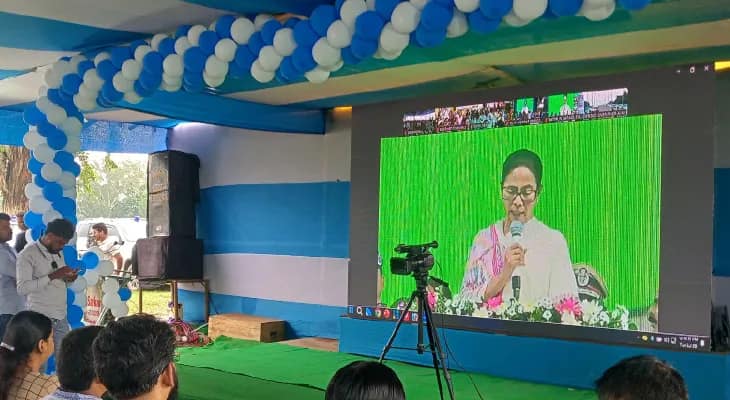 গাজোল-বামনগোলা সড়কে ১৯ কোটি টাকায় পাঁচটি সেতু উদ্বোধন মুখ্যমন্ত্রীর