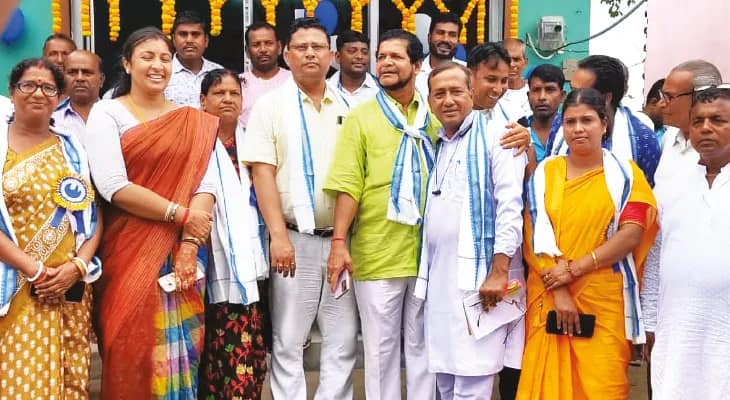 বড়জোড়া ব্লকের বড় মানাচরে সমবায়ের উদ্বোধনে বিধায়ক