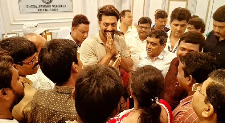 জাল রসিদকাণ্ডে ক্ষুব্ধ সাংসদ দেব ছাত্রনেতাদের নামে এফআইআরের নির্দেশ