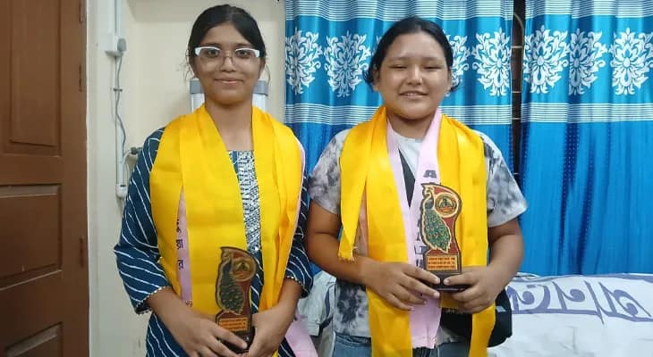 জাতীয় স্তরের বক্সিং চ্যাম্পিয়নশিপের আসর বসছে নয়ডায়, সাব জুনিয়ার বিভাগে রাজ্যের প্রতিনিধি হয়ে খেলতে যাচ্ছে আলিপুরদুয়ারের দলসিংপাড়ার  অর্পিতা শর্মা, অপর্ণা শর্মা ও সামিয়া কুমল