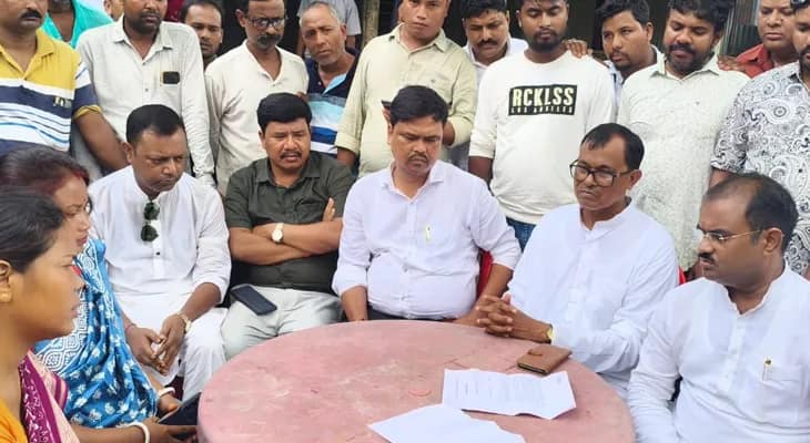 পঞ্চায়েত প্রধানকে এনআরসির নোটিস!