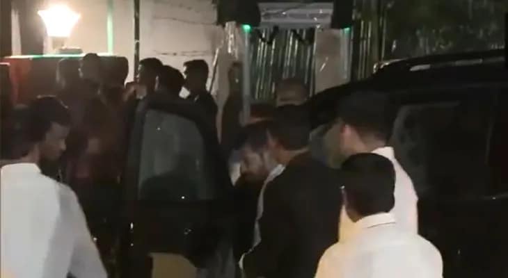 দিল্লিতে লোকসভার বিরোধী দলনেতা রাহুল গান্ধীর বাসভবনে বৈঠকের জন্য পৌঁছলেন তেলেঙ্গানার মুখ্যমন্ত্রী রেবন্ত রেড্ডি