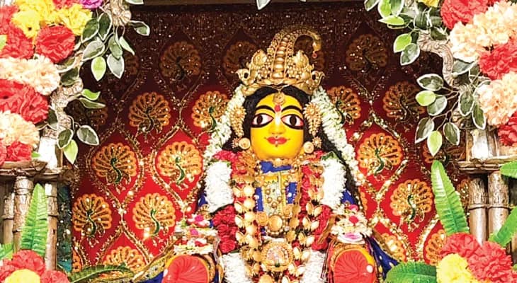 ৪০০ ভরি সোনার গয়নায় সাজলেন নবদ্বীপের ধামেশ্বর গৌরাঙ্গ মহাপ্রভু
