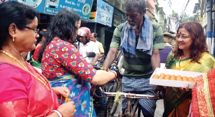 শিলিগুড়িকে অশান্ত করার ছক রুখতে রাখিবন্ধনে সম্প্রীতির বার্তা তৃণমূলের