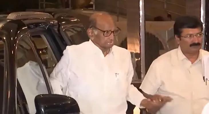 ইন্ডিয়া জোটের নেতাদের ডাকা নৈশভোজে যোগ দিলেন এনসিপি নেতা শারদ পাওয়ার ও সাংসদ সুপ্রিয়া সুলে