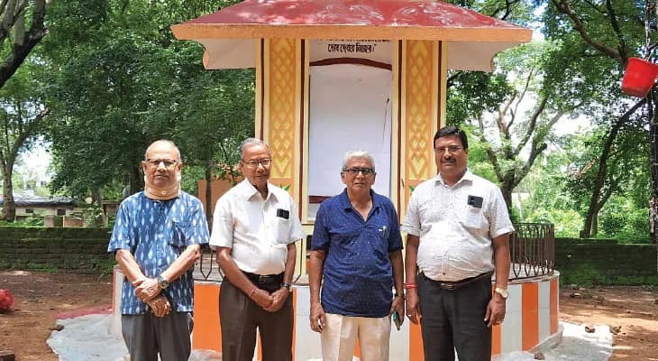 সাজছে মা সারদার স্মৃতি বিজড়িত রামকৃষ্ণ আশ্রম
