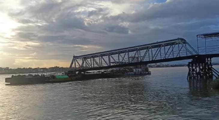 পরিকাঠামো উন্নয়নে ১৫ দিন বন্ধ কুঠিঘাট, রতনবাবু ঘাট থেকে বেলুড়ের ফেরি চলবে