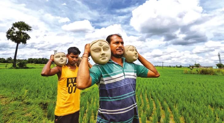 গঙ্গামাটি না পেয়ে বিপাকে সিউড়ির মৃৎশিল্পীরা