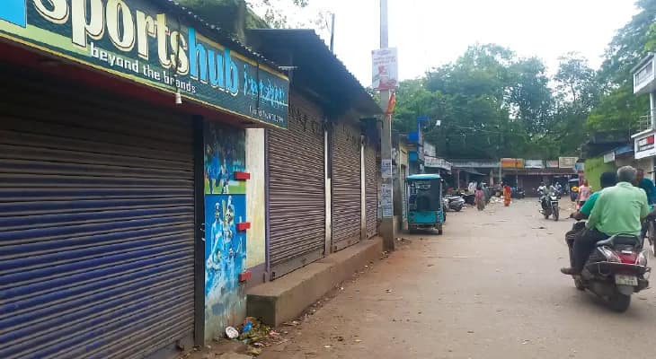 মনসাপুজোয় মাতোয়ারা পুরুলিয়া, পান্না উপলক্ষ্যে বন্‌ধের চেহারা জেলায়