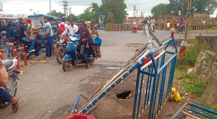 আসানসোলে জাতীয় সড়কে ফের ধস