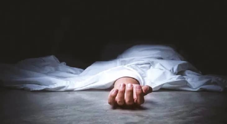 বিয়ের জন্য চাপ, ৫২’র প্রেমিকাকে গলা টিপে খুন ছাব্বিশের প্রেমিকের