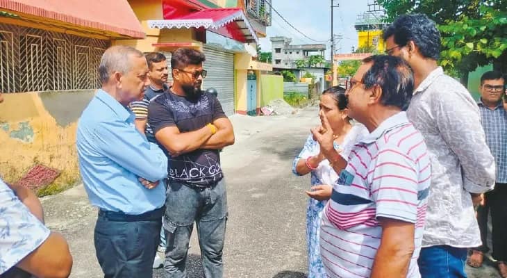 কর্মীরা নির্দেশ শোনেননি, কাজ করতে এলাকায় ছুটলেন মেয়র