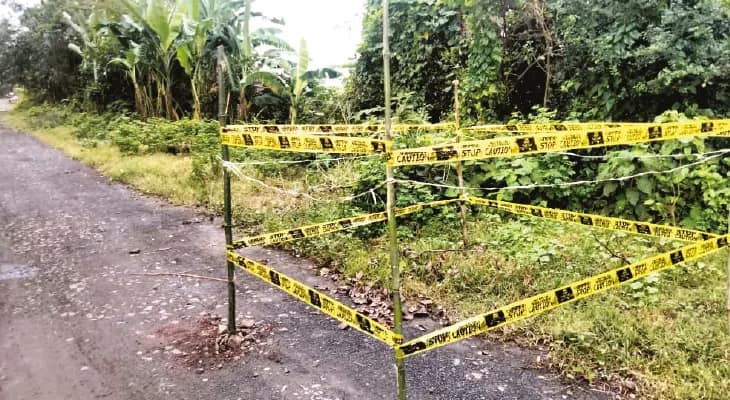 থানায় নির্যাতনের অভিযোগ করায় রাস্তাতেই স্ত্রীকে পিটিয়ে খুন স্বামীর