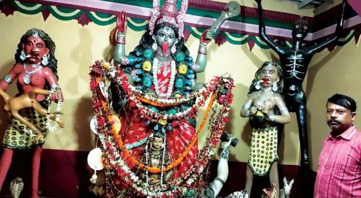 গোঘাট: সিদ্ধেশ্বরী কালীমন্দিরে দেবীর গয়না চুরি