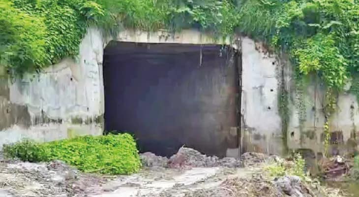 জাতীয় সড়ক সম্প্রসারণের জেরে বুজে  গিয়েছে নিকাশি নালা, ক্ষোভ পুরসভার