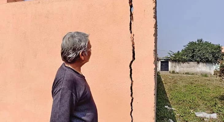 রানিগঞ্জে আয়তনে বাড়ছে কোলিয়ারি, গ্রাস করছে বসতবাড়ি, আতান্তরে ইন্দ্রভূমি কলোনির বাসিন্দারা