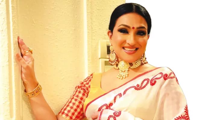 'প্রথমবার পুজোয়  টাইম স্কোয়ারে  থাকব'