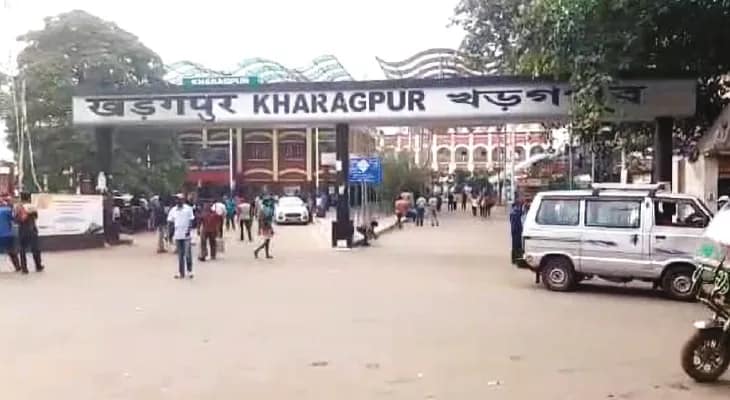 তেরোটি এক্সপ্রেসের নতুন স্টপেজের তালিকা ঘোষণা, খড়্গপুর ডিভিশন