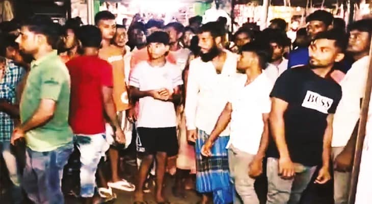 দেগঙ্গায় প্রতিবাদীদের মিথ্যা মামলায় ফাঁসানোর চেষ্টা, টাকি রোড অবরোধ