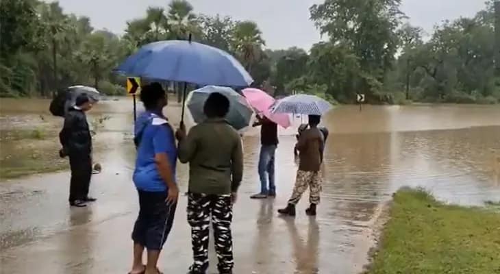 ভারী বৃষ্টির জেরে জলমগ্ন ছত্তিশগড়ের সুকমার একাধিক এলাকা