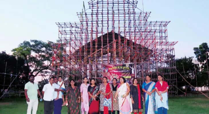 অক্ষয় সমিতির পুজোর এবার থিম ‘টাকা মাটি মাটি টাকা’
